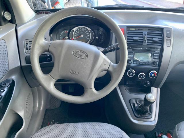 Tucson GLS - Único Dono - Manual - Foto 12