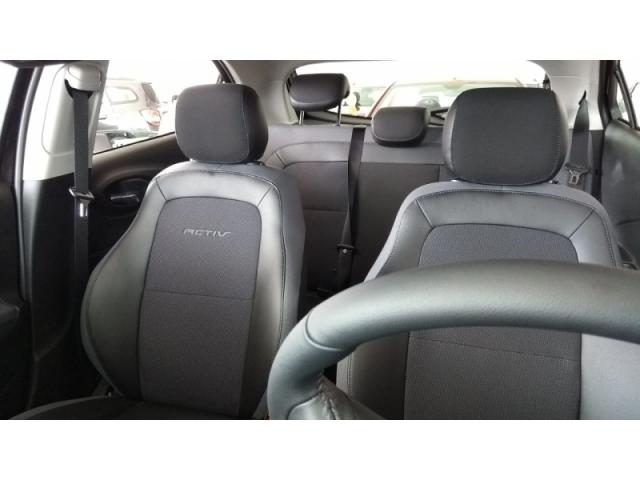 CHEVROLET ONIX 1.4 MPFI ACTIV 8V FLEX 2019 - Foto 4