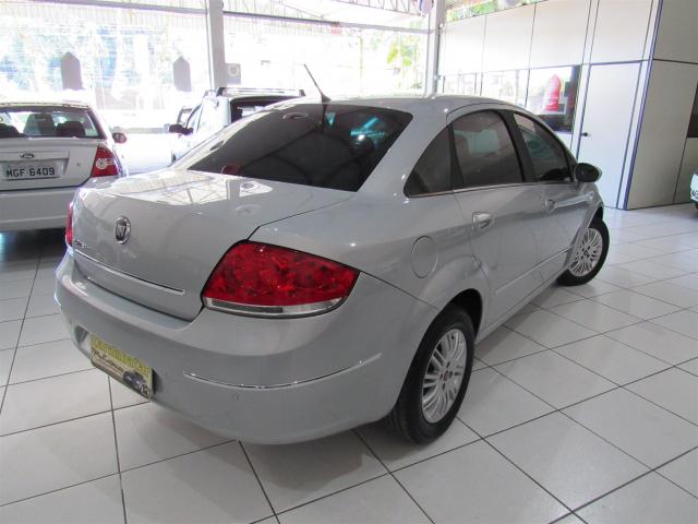 FIAT LINEA 2012/2013 1.8 ESSENCE 16V FLEX 4P MANUAL - Foto 4