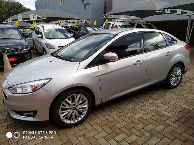 Ford Focus Sedan - Foto 3