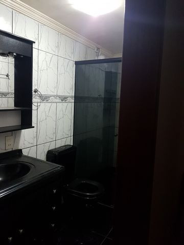 Casa com 4 quatros (3 suítes) / 3 vagas de garagem /terraço com churrasqueira - Foto 4