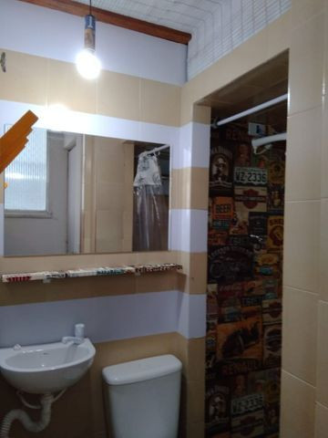 Quarto Disponível para rapazes pituba - Foto 3
