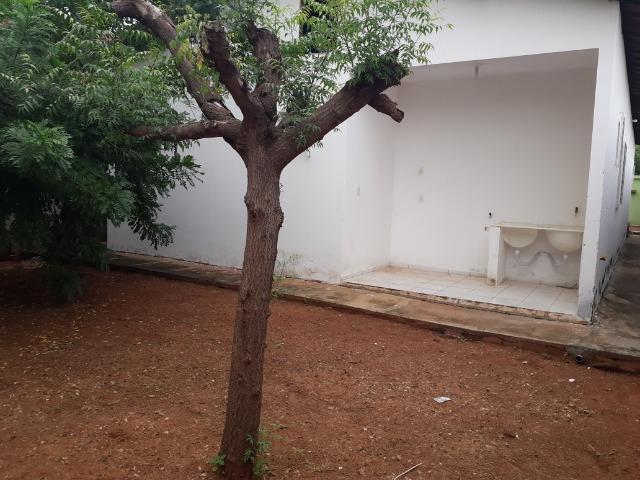 Vende-se ótima casa no bairro DNER, 3 quartos, 3 banheiros. ótimo preço 200 mil - Foto 17