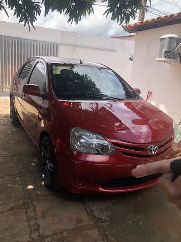 TOYOTA Etios sedan
