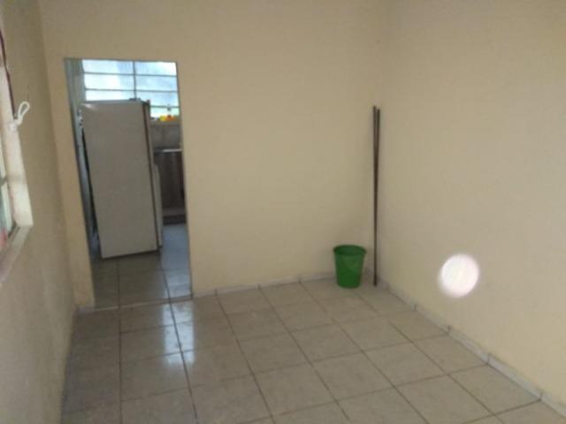 Kitnet para Locação, Volta Redonda / RJ, bairro Retiro