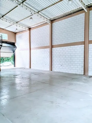 Galpão - / Comercial / Loteamento Parque Empresarial Adelelmo Corradini