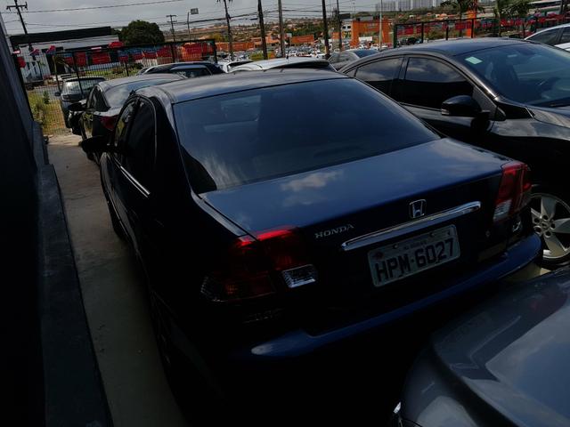 Honda Civic ano:2002 Completinho (novo) - Foto 3