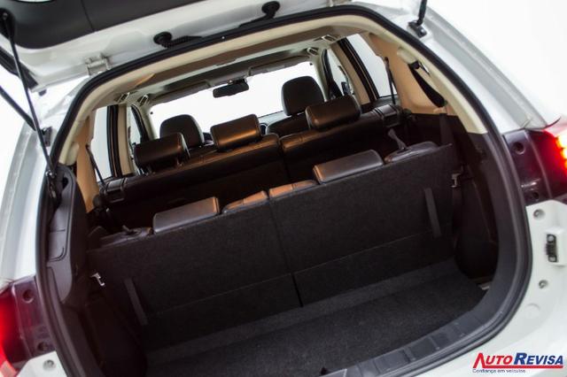 Mitsubishi Outlander 2.2 / 4x4 - Diesel - 2016 - Foto 16