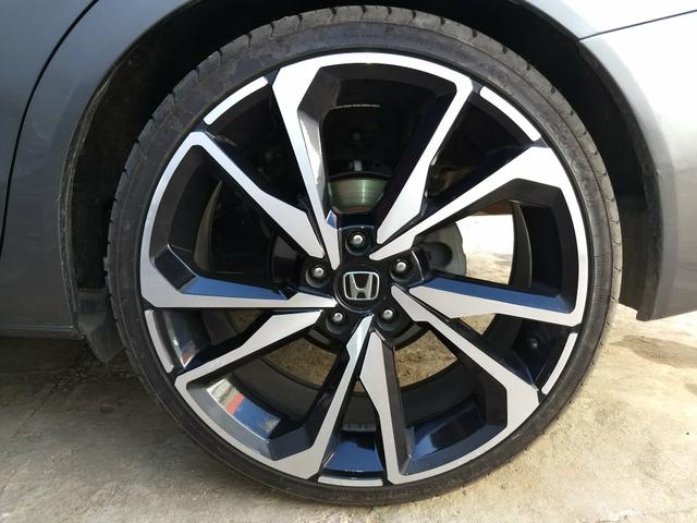 Vendo linda rodas aro 20 , 4 pneus estado de 0 perfil 225/35
