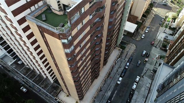 Apartamento com Vaga de Garagem no Condomínio Edifício Ilha de Santorini, Champagnat - Foto 4