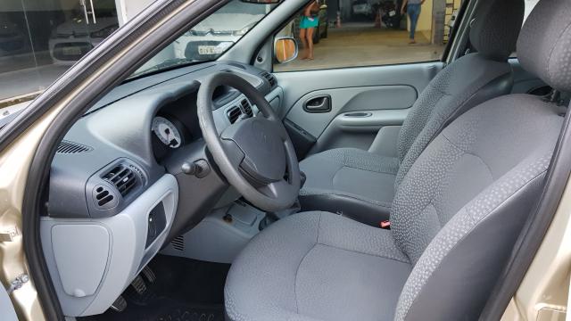 Renault Clio 2011 completo - Foto 9