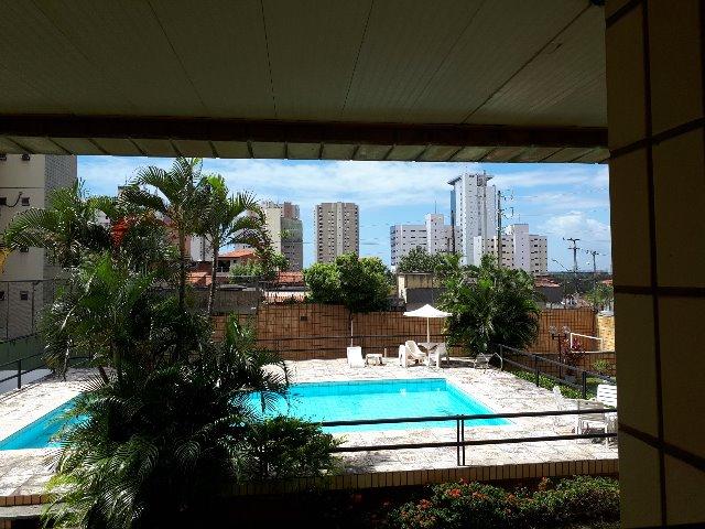 250 m², 3 suítes, gabinete, dependência, 3 vagas - Foto 7