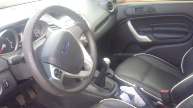 New fiesta 2011-12 - Foto 12