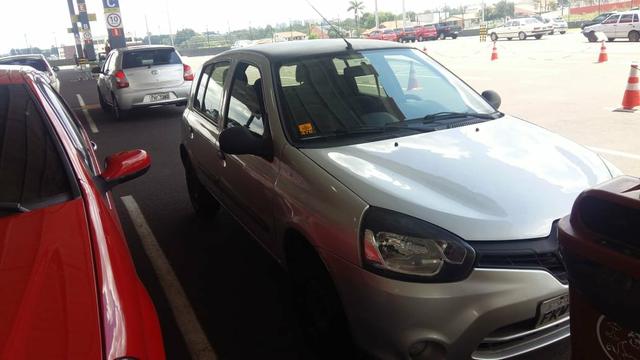 Clio Hatch