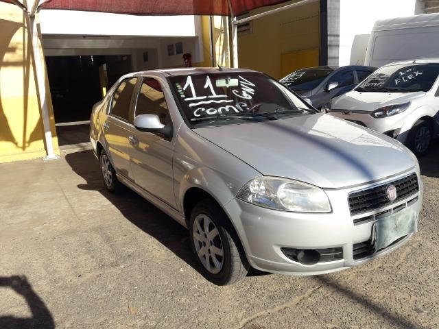 Fiat siena 2011