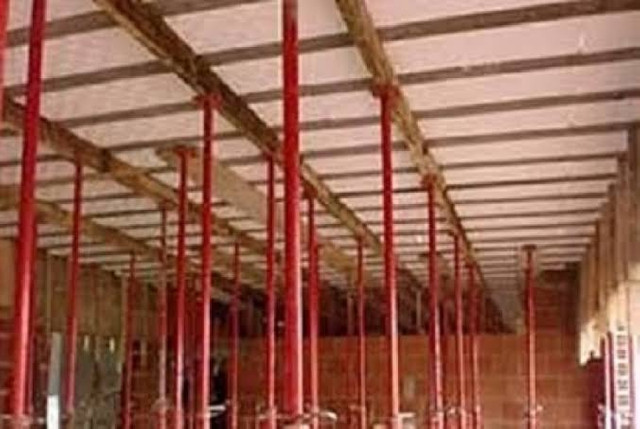 ESCORAS METÁLICAS  - Foto 2
