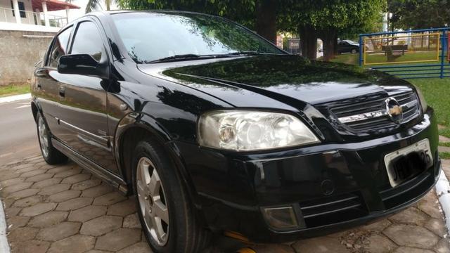 Vendo Astra Hatch 2.0 Completo Ar Direção Super Conservado! - Foto 9