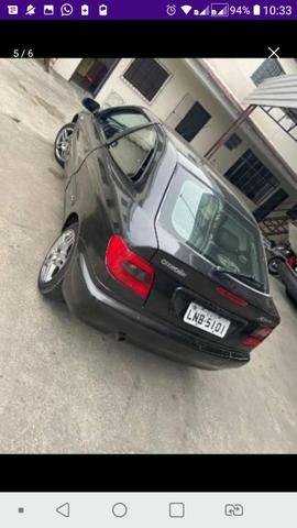 Vendo um carro gas e gasolina top