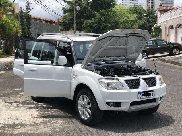 TR4 4x2 Automática OPORTUNIDADE - Foto 12