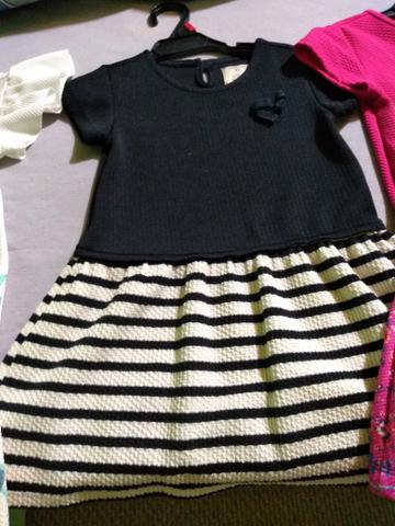 4 vestido de 3a4anos todos da Renner novos - Foto 3