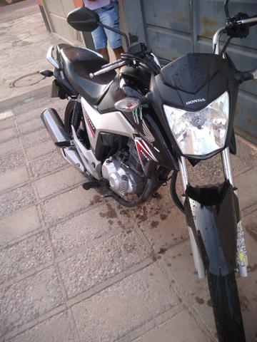 Titan 160