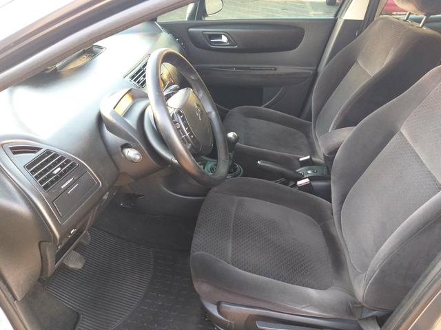 Lindo C4 Pallas Manual com kit gás injetado 5 Geração - Foto 14