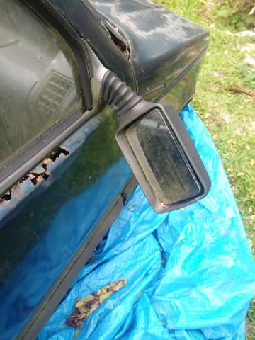 Fiat Uno de 91 para proveito de peças - Foto 3