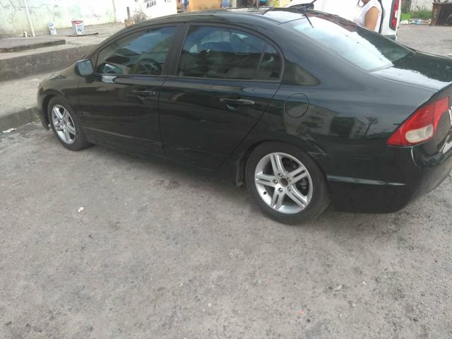 Civic - Foto 3