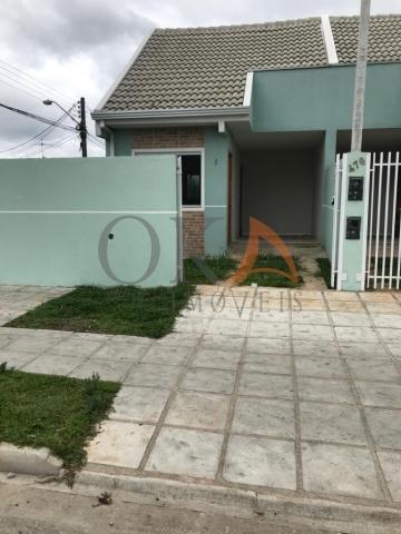 Casa de esquina 01 dormitório com preparação para ático em curitiba é na oka imóveis