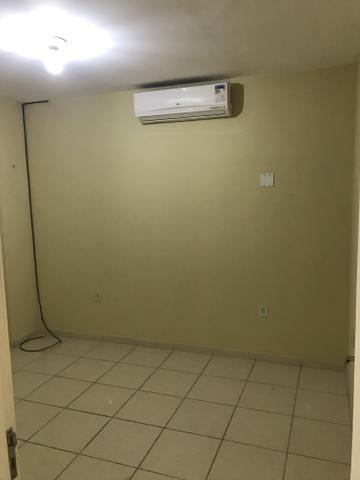 Sala na Av. Jaguarari com 45mts , sub dividida em 02salas+banheiro+copa+ - Foto 5