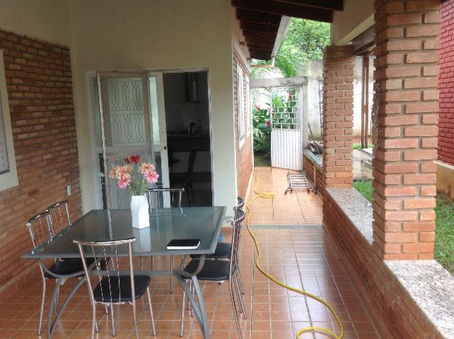 Chalé com quiosque,ducha, bem estruturado,mobiliado,bem decorado - Foto 2
