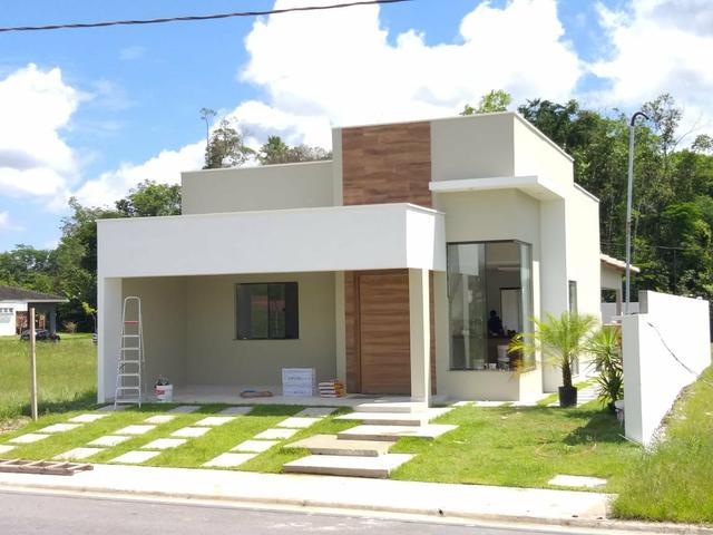 Nova, 141m², churrasqueira, pé direito alto, 3/4 em Condomínio Completo