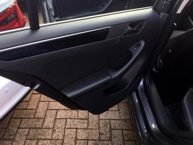 VW - VOLKSWAGEN JETTA HIGHLINE 2.0 TSI 16V 4P TIPTRONIC - Foto 12