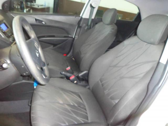 Hyundai HB20 1.0 CONFORT PLUS - Foto 6
