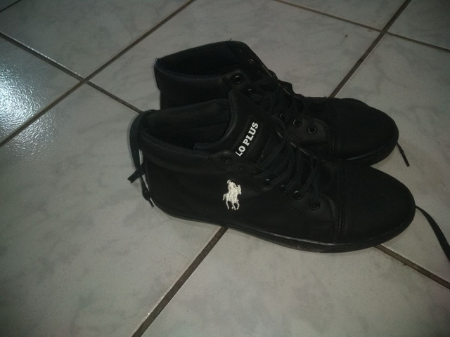 tênis polo cano alto estilo botinha