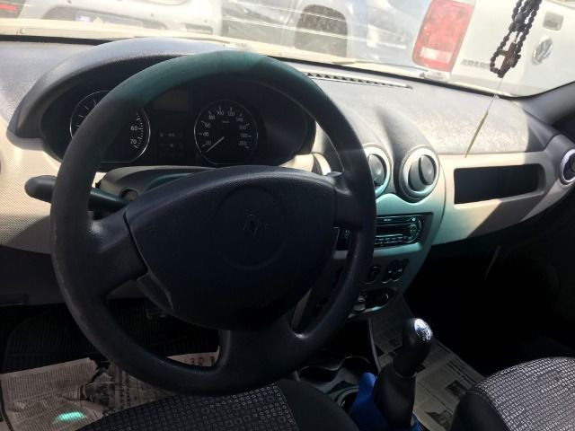 Vendo Sandero Expression por R$17.500,00 - Foto 5