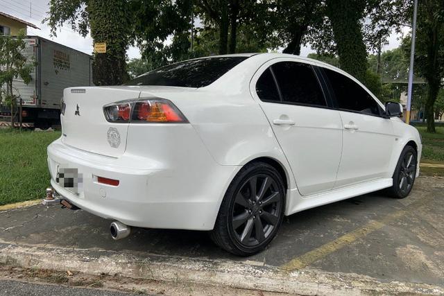 Lancer Mitsubishi 2014 + Difusor Esportivo - Foto 10