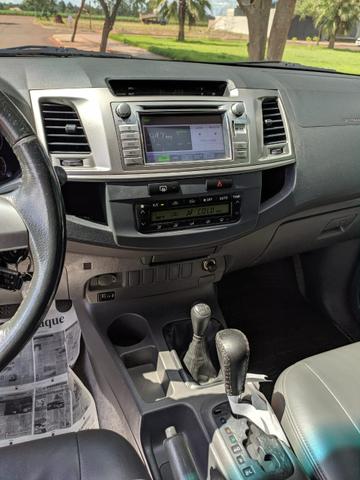 Hilux SRV 4x4 A/T - Foto 10