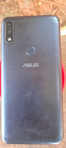 Celular Asus tela trincada mas muito bom - Foto 2