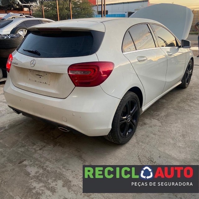Sucata de a200  2013 1.6 turbo para retirada de peças  - Foto 3