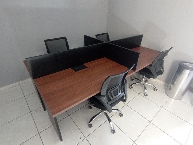 Estação de trabalho com 4 posições novas com caixa de tomadas **leia a descrição*** - Foto 2