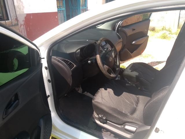 HB 20 sedan - Foto 9