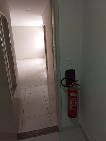 Alugo imóvel térreo no Centro com 4 salas, recepção, 2 Wc's, copa e depósito - Foto 12