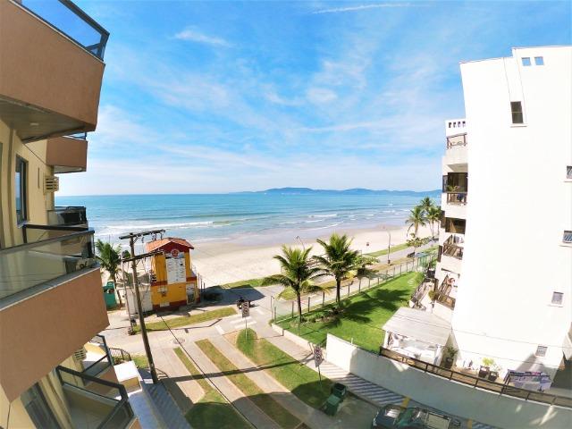 Frente ao mar, linda vista. 2 quartos, suíte, ar, wifi, churrasqueira, gar. KK 303