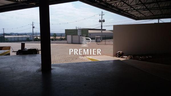 Comercial galpão / barracão - Bairro Centro em Ibiporã - Foto 7