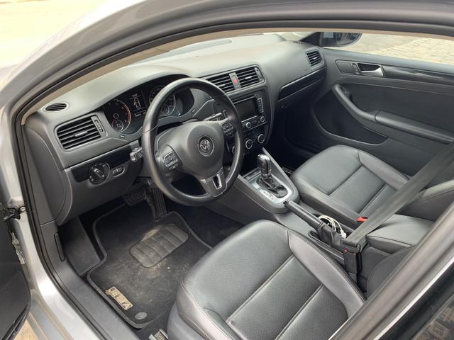 VW - Volkswagen Jetta Comfortline - Foto 7