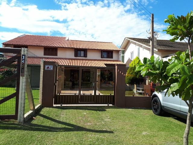 Casa em Imbé 4 dormitórios C/piscina