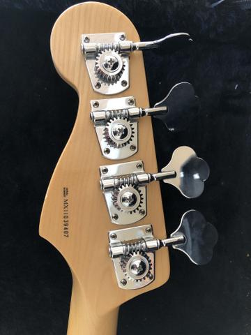 Baixo Fender Precision Bass Special - Deluxe Series - Foto 5