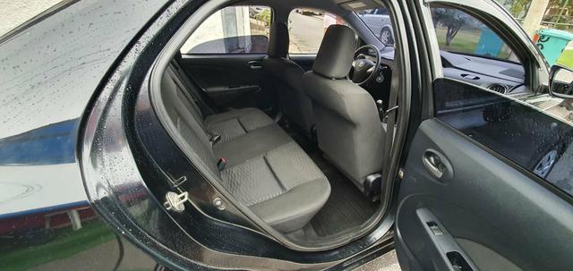 Etios Sedan 1.5 13/14 GNV - Foto 8