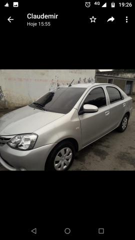 Vendo Toyota Etios - Foto 8